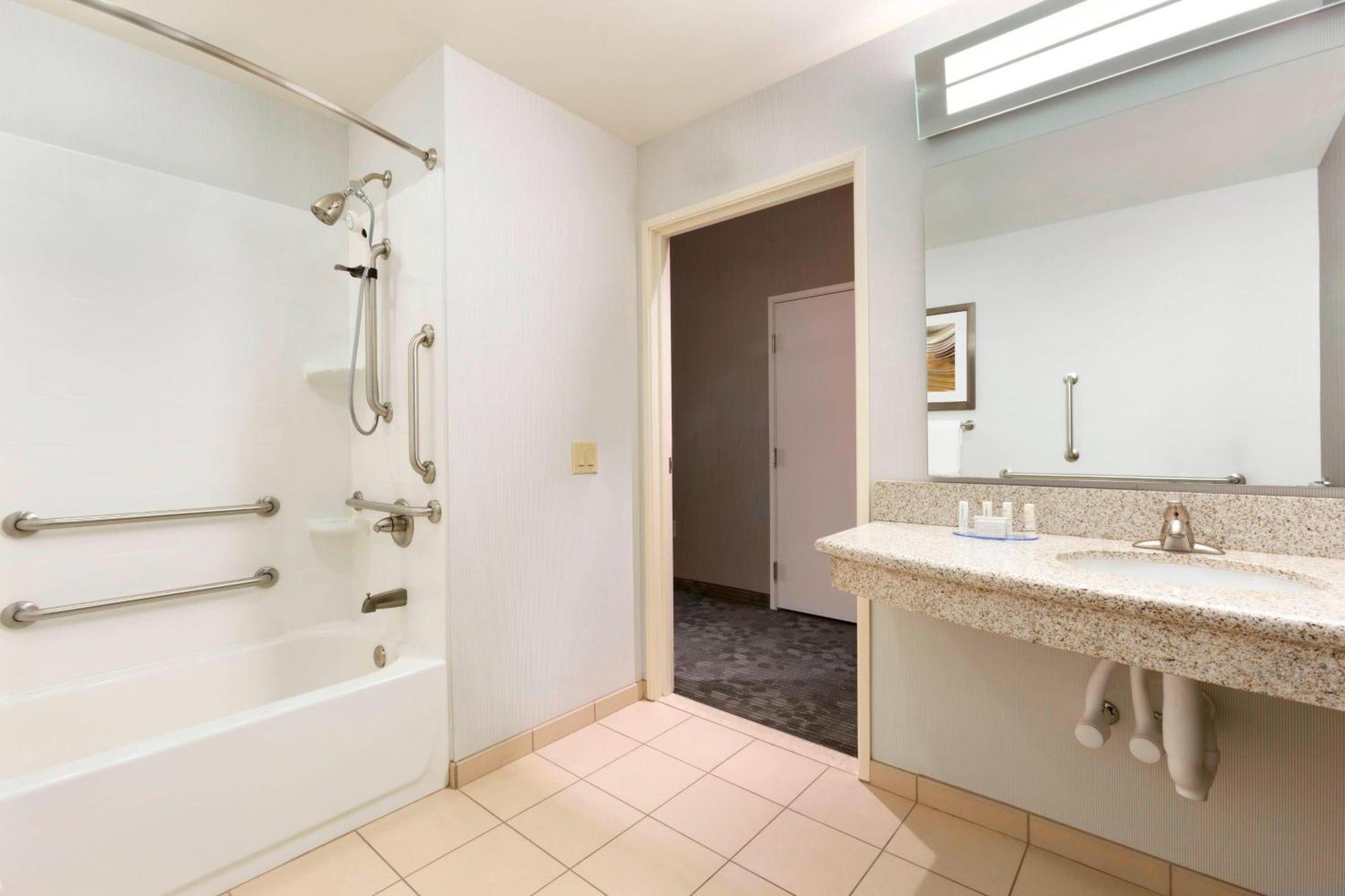Courtyard By Marriott Kalamazoo Portage Zewnętrze zdjęcie