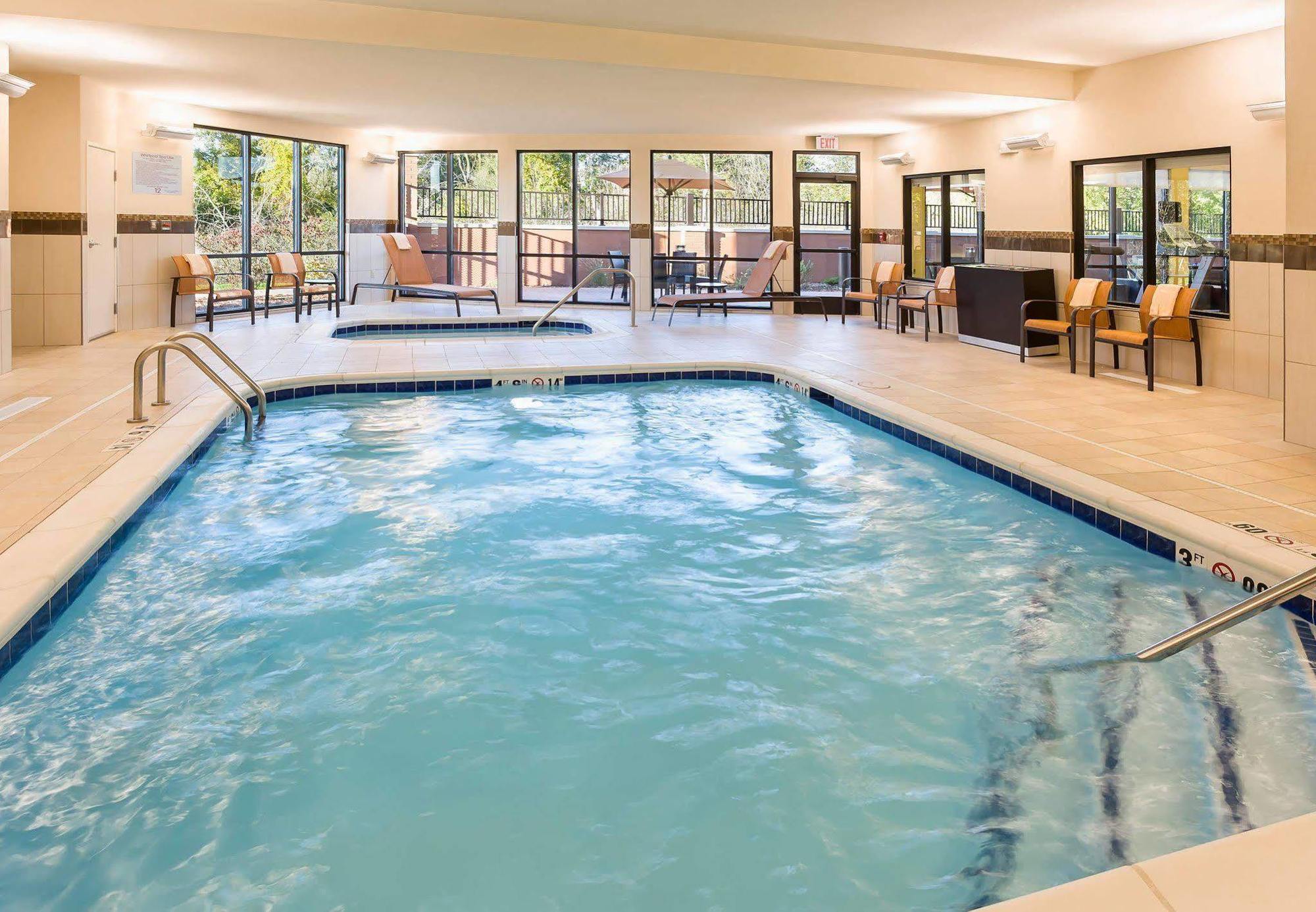 Courtyard By Marriott Kalamazoo Portage Zewnętrze zdjęcie